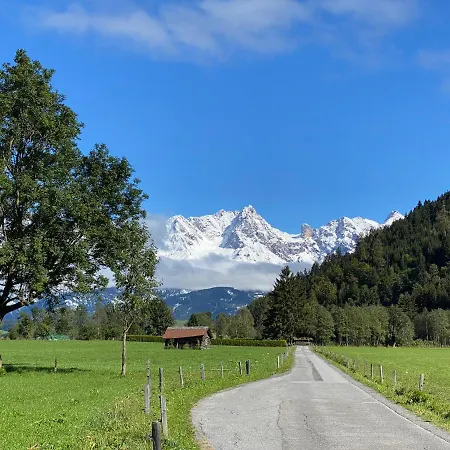Apartamento Gartenwohnung Robinigg Maishofen
