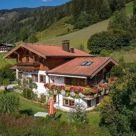 Apartament Gartenwohnung Robinigg Maishofen