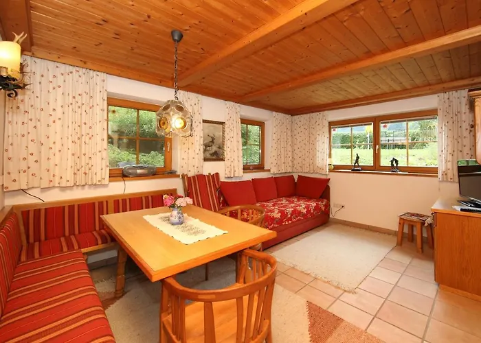 Gartenwohnung Robinigg Apartamento *